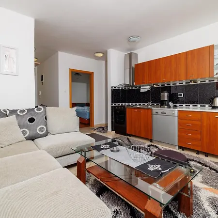 Apartman Ines *