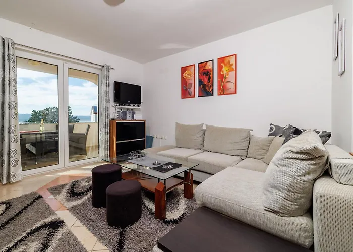 Ines Apartament Dramalj